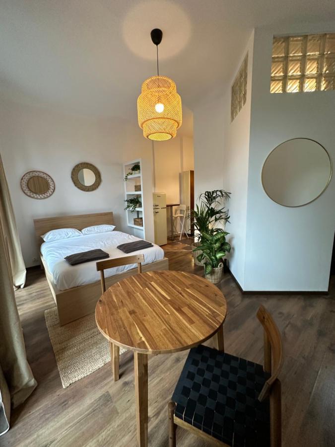 Apartamento Studio Na Starej Ochocie Varsovia Exterior foto